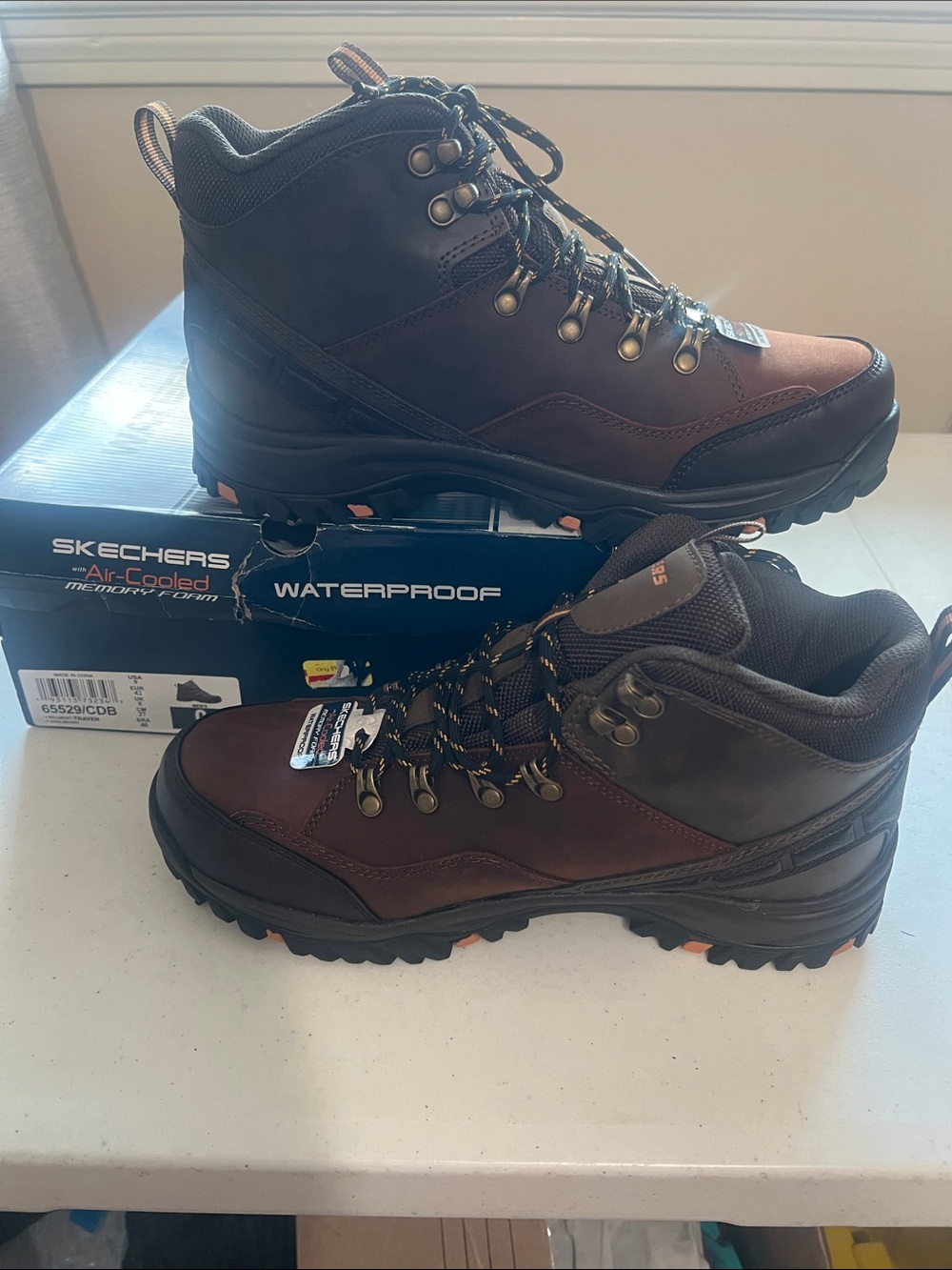 Skechers Men's Brown and Black Waterproof Hiking Boots